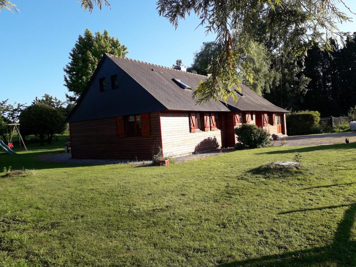 לינה וארוחת בוקר Noyal-Pontivy Chez Christine מראה חיצוני תמונה